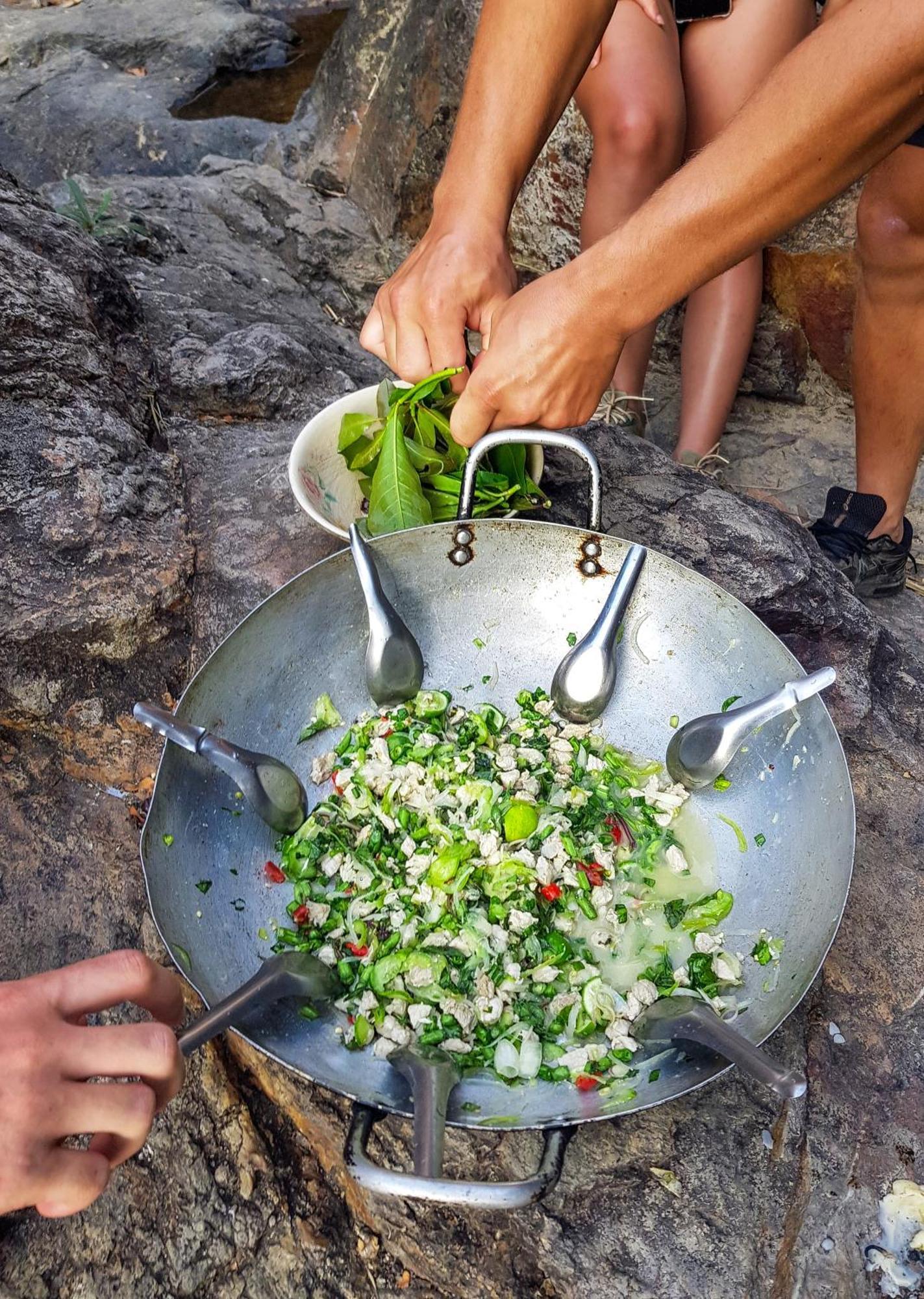 Backpacker Hostel And Jungle Trekking Banlung Zewnętrze zdjęcie